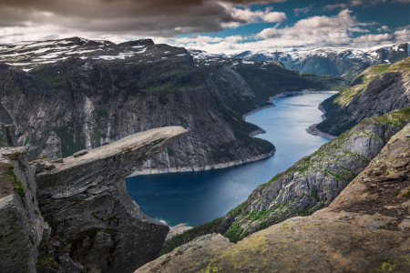 Picture no: 11621479 Felsvorsprung Trolltunga Norwegen Created by: BastianLinder