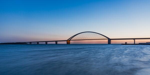 Picture no: 11740534 Fehmarnsundbrücke Blaue Stunde Created by: Ursula Reins