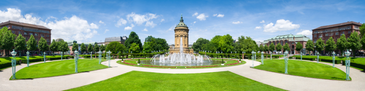 Picture no: 11813436 Mannheim Wasserturm und Rosengarten Panorama Created by: eyetronic