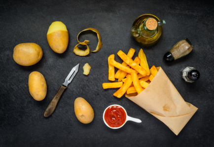 Picture no: 11857175 Pommes mit Ketchup und Zutaten Created by: xfotostudio