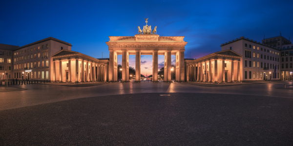 Picture no: 12197863 Berlin Brandenburger Tor Panorama Created by: Jean Claude Castor