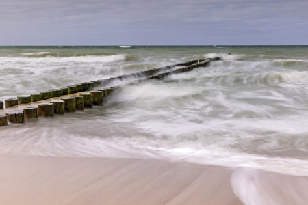 Picture no: 12777294 Doppelbuhne im Sturm 2 Created by: Vossiem