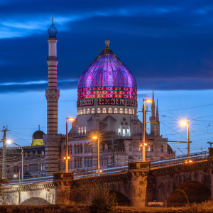 Picture no: 12887705 Yenidze am Abend Created by: eyetronic