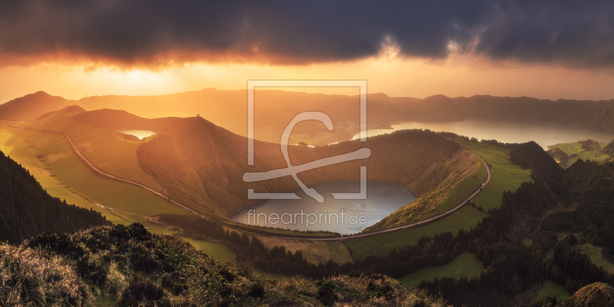 Bild-Nr.: 11984621 Azoren Sete Cidades zum Sonnenuntergang erstellt von Jean Claude Castor