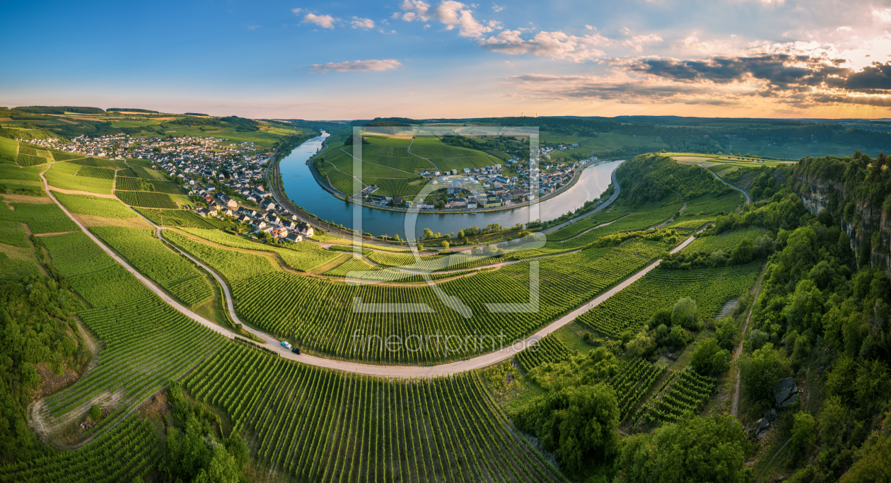 Bild-Nr.: 12233328 Moselschleife bei Nittel Panorama Sonnenuntergang erstellt von Jean Claude Castor