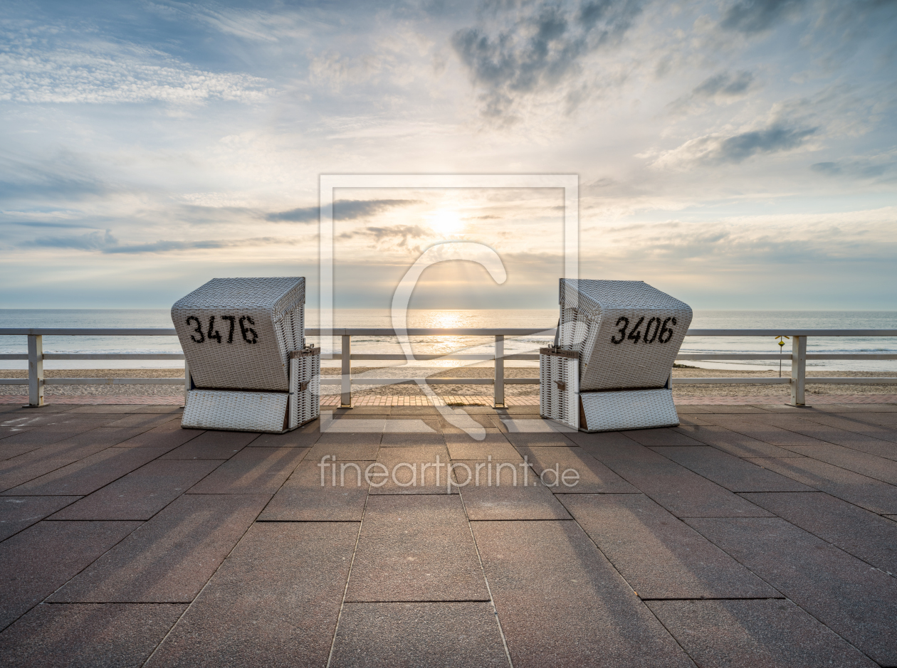 Bild-Nr.: 12417793 Sonnenuntergang am Westerland Weststrand auf Sylt erstellt von eyetronic