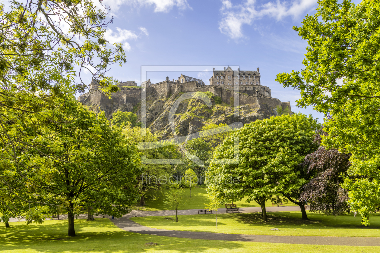 Bild-Nr.: 12612841 Princes Street Gardens und Edinburgh Castle erstellt von Melanie Viola
