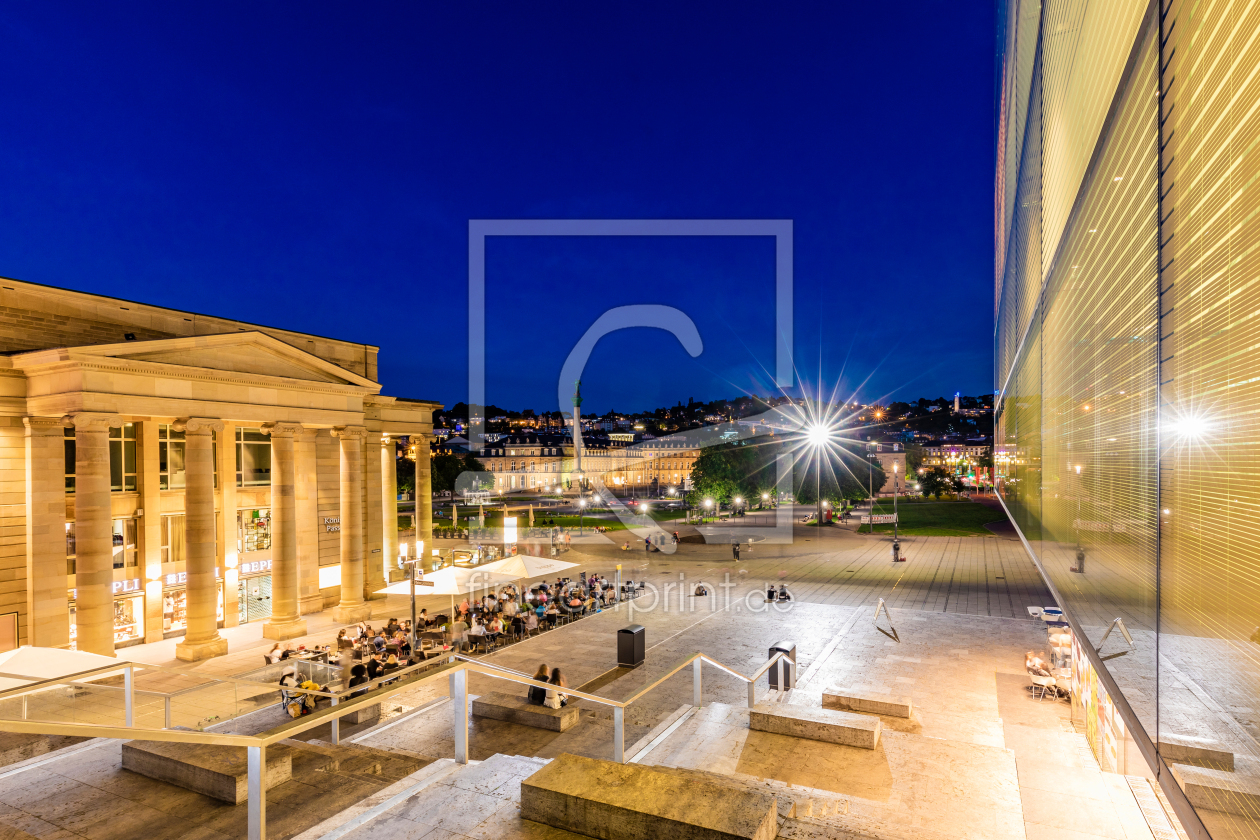 Bild-Nr.: 12617873 Schlossplatz in Stuttgart am Abend erstellt von dieterich