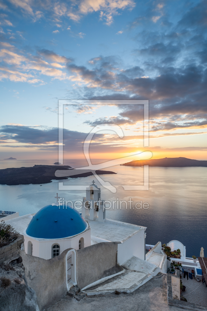 Bild-Nr.: 12737874 Sonnenuntergang in Fira auf Santorini erstellt von eyetronic