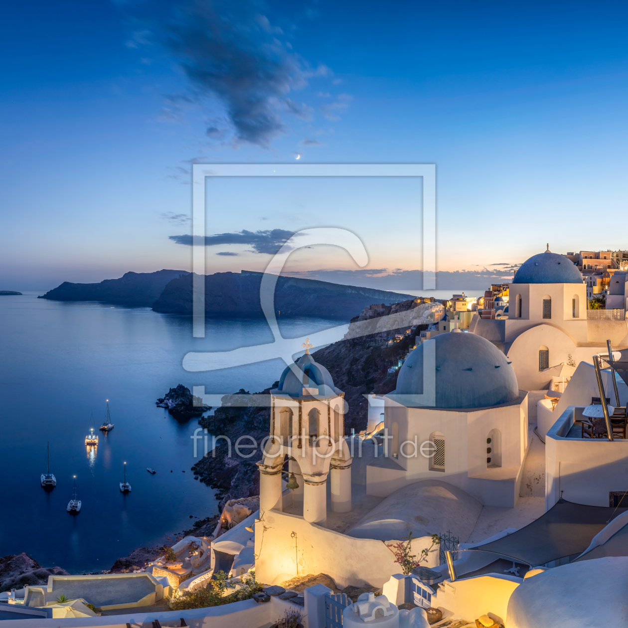 Bild-Nr.: 12738065 Oia bei Nacht erstellt von eyetronic