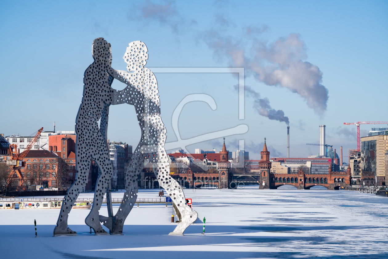 Bild-Nr.: 12742302 Molecule Men und Oberbaumbrücke im Winter erstellt von eyetronic