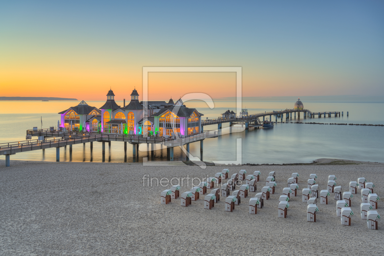 Bild-Nr.: 12805668 Seebrücke Sellin auf Rügen am Abend erstellt von Michael Valjak