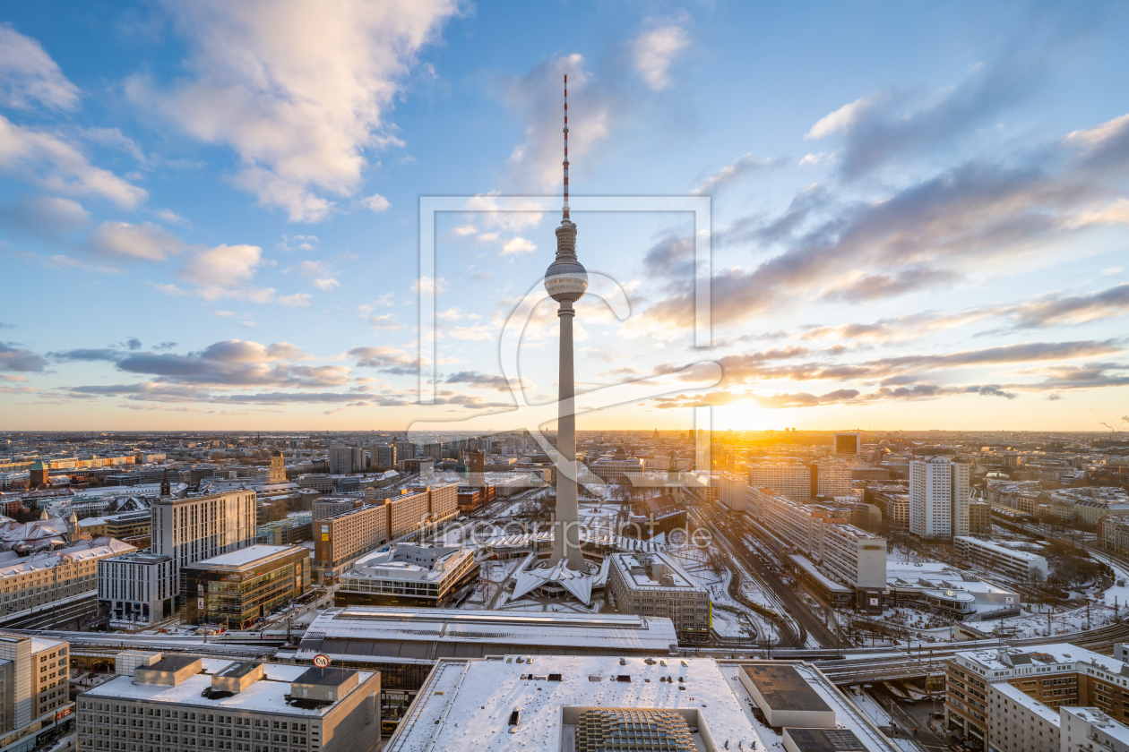 Bild-Nr.: 12810542 Fernsehturm Berlin bei Sonnenuntergang erstellt von eyetronic