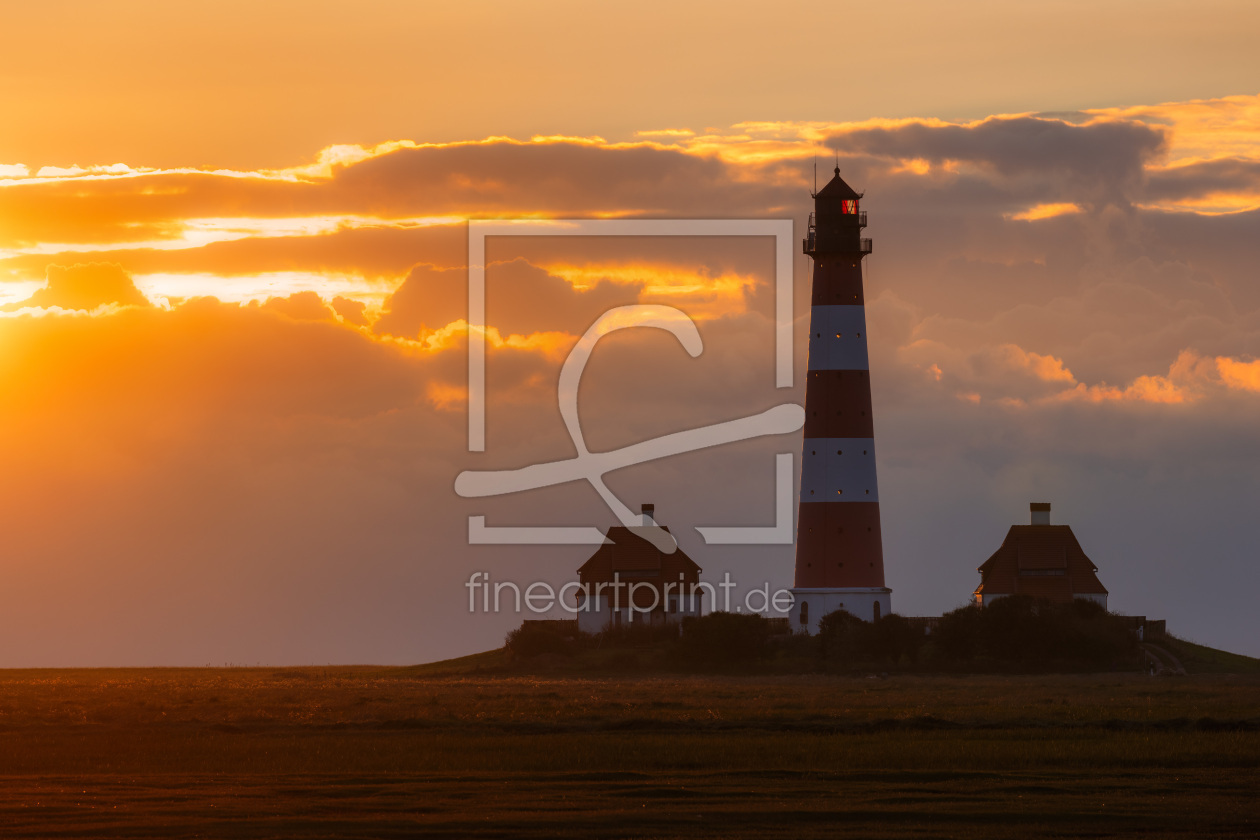 Bild-Nr.: 12815622 Sonnenuntergang am Leuchtturm Westerheversand erstellt von Daniela Beyer