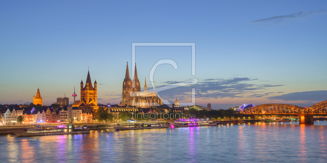 Bild-Nr.: 12839522 Die Skyline von Köln am Abend erstellt von Michael Valjak