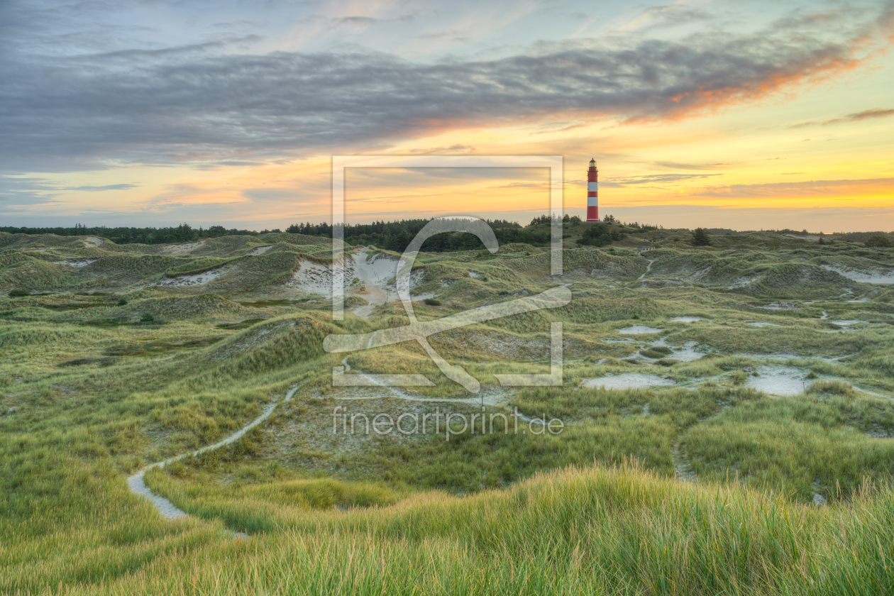 Bild-Nr.: 12846219 Blick über die Dünen zum Amrumer Leuchtturm erstellt von Michael Valjak