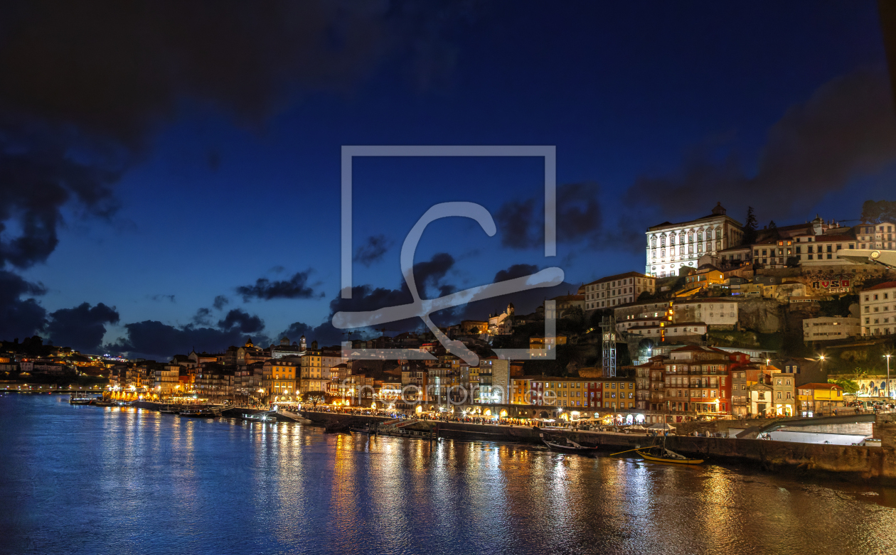 Bild-Nr.: 12904253 Nacht in Porto erstellt von DirkR