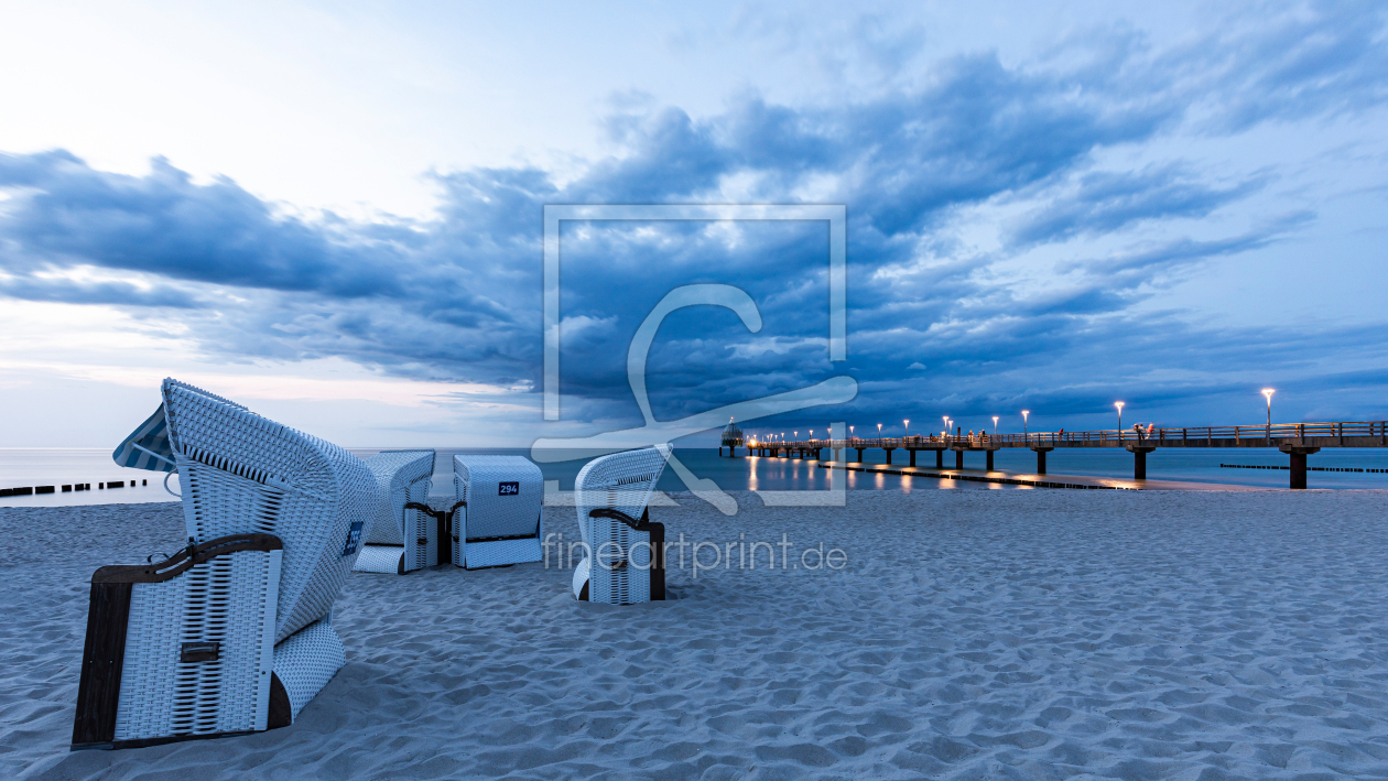Bild-Nr.: 12915919 Strand und Seebrücke in Zingst an der Ostsee erstellt von dieterich