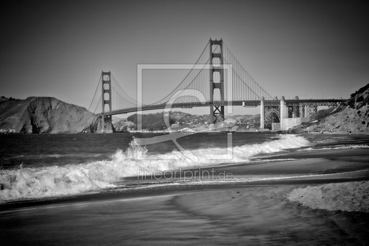 Bild-Nr.: 12936639 SAN FRANCISCO Baker Beach mit Brücke - Monochrom erstellt von Melanie Viola