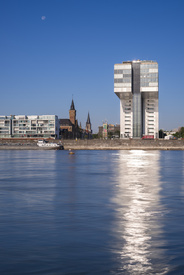 Morgenlicht am Kranhaus Süd/12942421