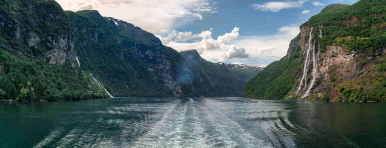 Bild-Nr: 11971983 Sieben Schwetsern im Geirangerfjord Erstellt von: Stefan Mosert