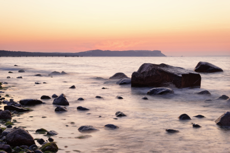 Bild-Nr: 12186473 Abendlicht am Steinstrand Erstellt von: lichtjahr21