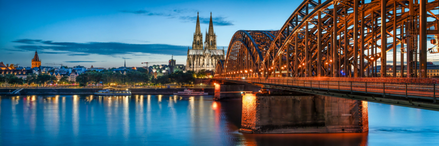 Bild-Nr: 12366601 Köln Skyline mit Kölner Dom und Hohenzollernbrücke Erstellt von: eyetronic