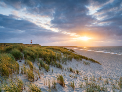 Bild-Nr: 12476852 Dramatischer Sonnenuntergang an der Nordseeküste Erstellt von: eyetronic