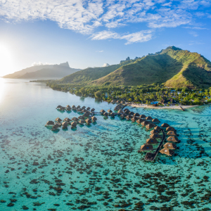 Bild-Nr: 12643414 Luftaufnahme der Insel Moorea Erstellt von: eyetronic