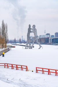 Bild-Nr: 12810432 Molecule Men im Winter Erstellt von: eyetronic