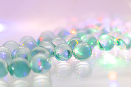 Bild-Nr: 12898514 Grün-blaue Glaskugeln mit Reflexionen Erstellt von: Sandra Höfer