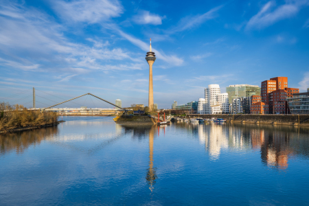 Bild-Nr: 12901232 Skyline von Düsseldorf Erstellt von: Mapics