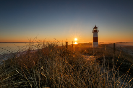 Bild-Nr: 12912366 Leuchtturm List  Erstellt von: Ursula Reins