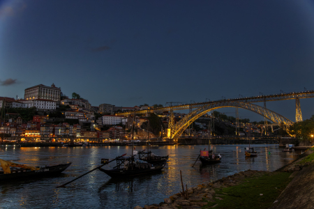 Bild-Nr: 12916421 Porto bei Nacht Erstellt von: DirkR