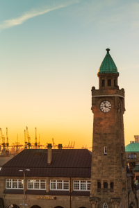 Bild-Nr: 12916717 Hamburg Pegelturm Erstellt von: Ursula Reins