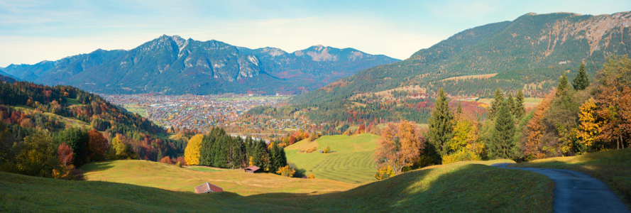 Bild-Nr: 12917885 Herbstpanorama oberhalb Garmisch Erstellt von: SusaZoom