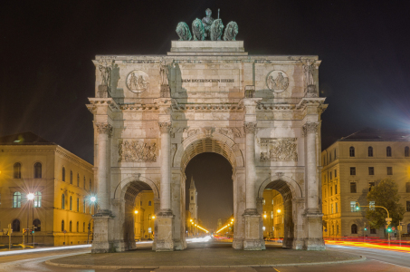 Bild-Nr: 10656436 Siegestor Erstellt von: Photographicjourney