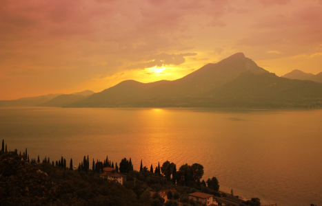 Bild-Nr: 11032611 Gardasee Sunset Erstellt von: SusaZoom