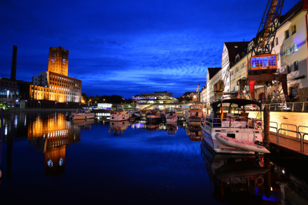Bild-Nr: 11523511 Tempelhof zur blauen Stunde Erstellt von: imagerausch