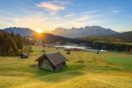 Bild-Nr: 12394193 Sonnenaufgang am Geroldsee in Bayern Erstellt von: Michael Valjak