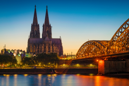 Bild-Nr: 12625230 Kölner Dom und Hohenzollernbrücke am Abend Erstellt von: Martin Martin Wasilewski