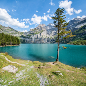 Bild-Nr: 12689324 Oeschinensee in der Schweiz Erstellt von: eyetronic
