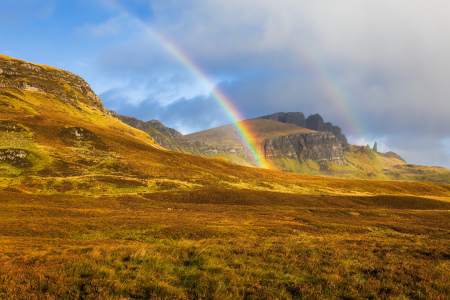Bild-Nr: 12782454 Regenbogen mit Old Man of Storr Erstellt von: Daniela Beyer