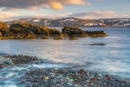 Bild-Nr: 12831567 Felsenküste im Mitternachtslicht Erstellt von: Daniela Beyer