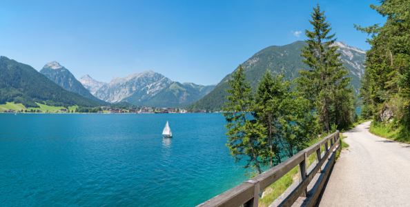 Bild-Nr: 12835682 Seeuferweg am Achensee Erstellt von: SusaZoom
