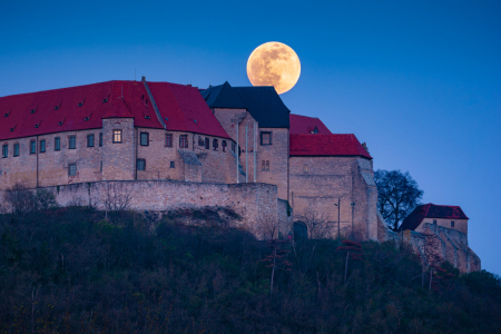 Bild-Nr: 12878061 Schloss Neuenburg mit Vollmond Erstellt von: Martin Martin Wasilewski