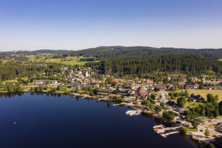 Bild-Nr: 12905269 Luftbild Titisee im Schwarzwald Erstellt von: dieterich