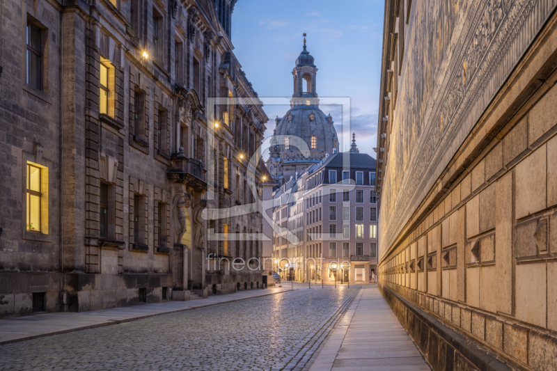frei wählbarer Bildausschnitt für Ihr Bild auf Türfolie